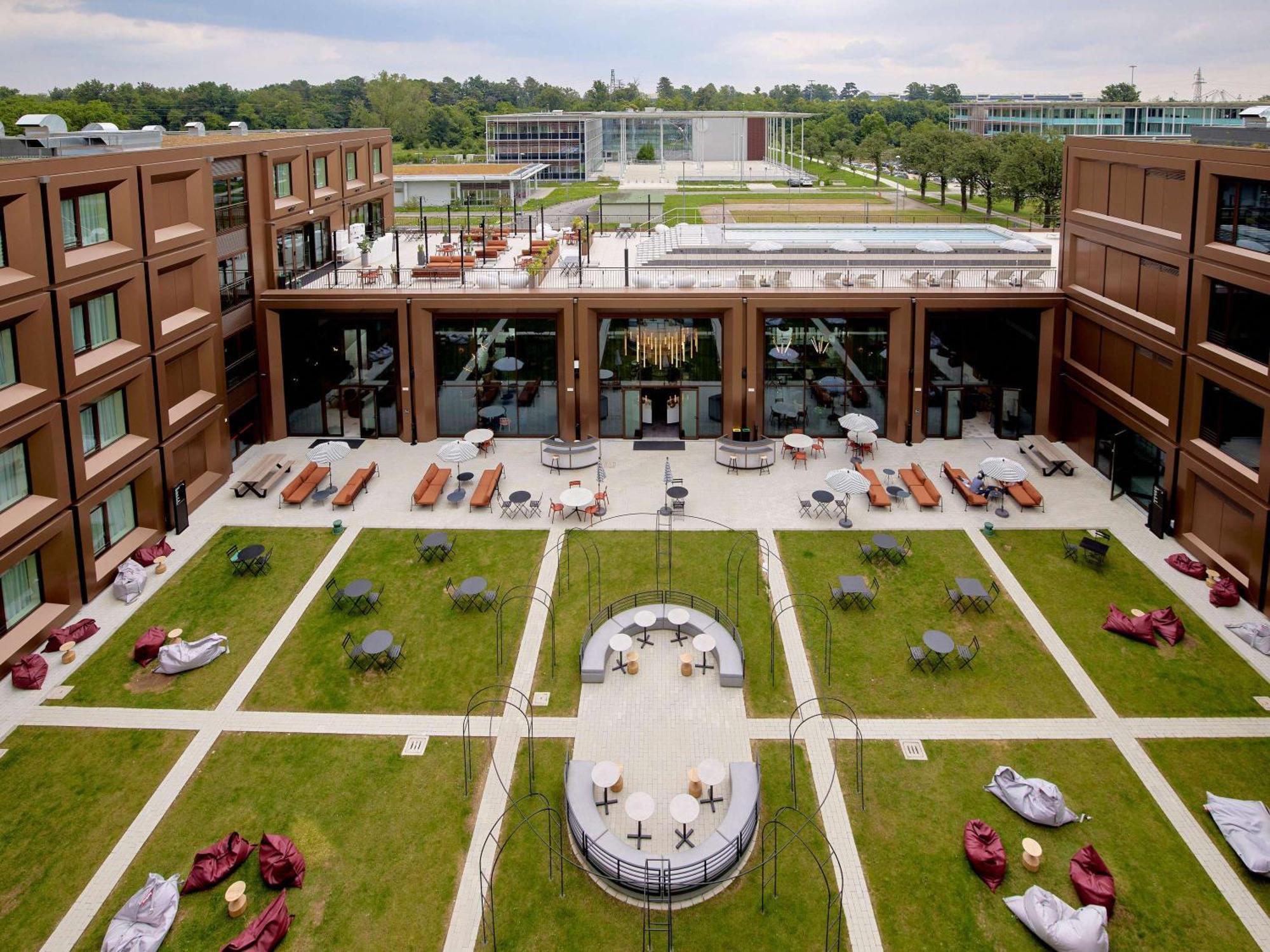 Tribe Milano Malpensa Hotel Vizzola Ticino Exterior foto